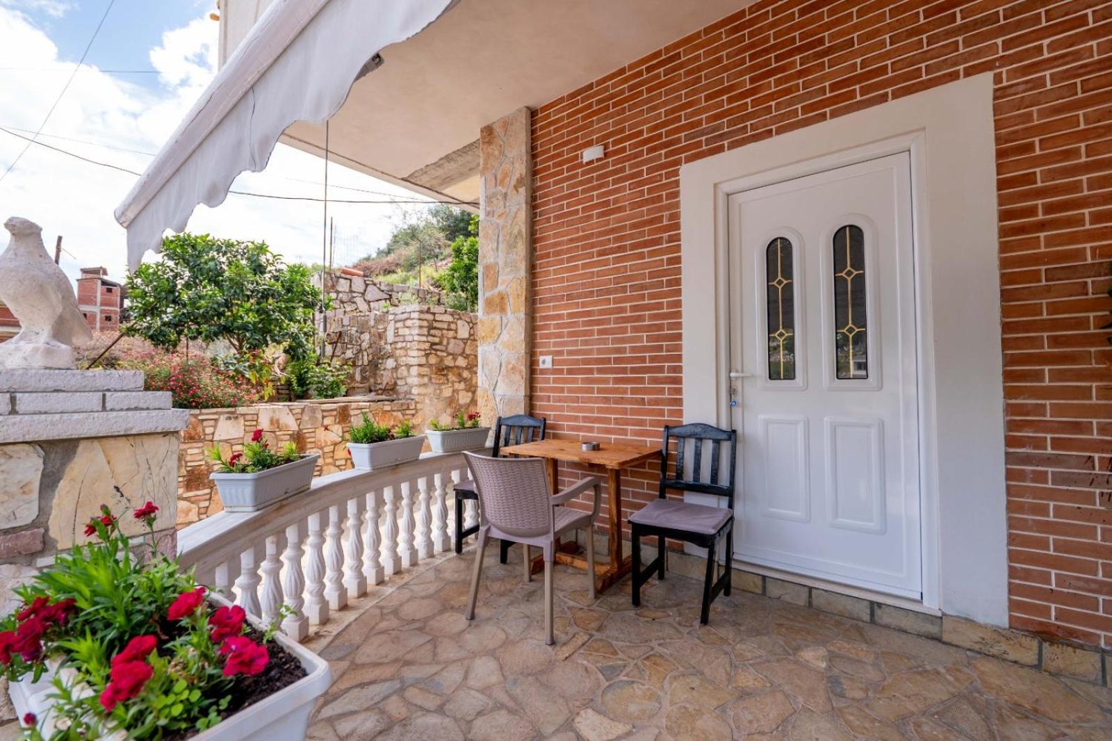 Vila Basho Saranda Extérieur photo